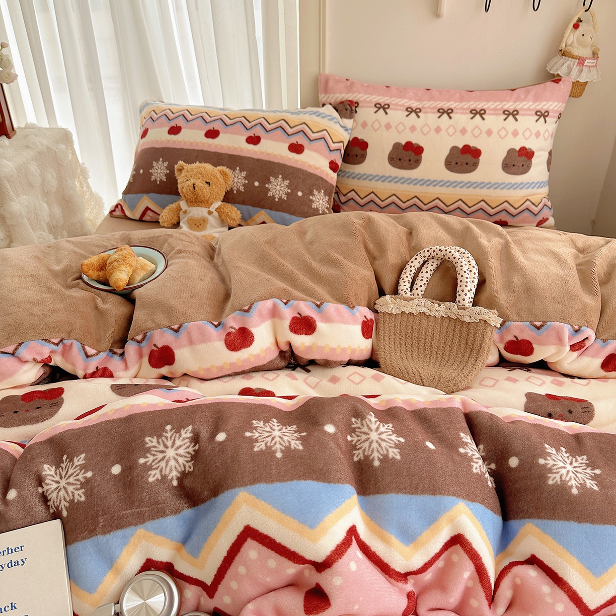 91家纺网 家纺一手货源 找家纺 （总）桃子家居 2025新款A类ins圣诞新年费尔岛秋冬限定款加厚牛奶绒系列四件套