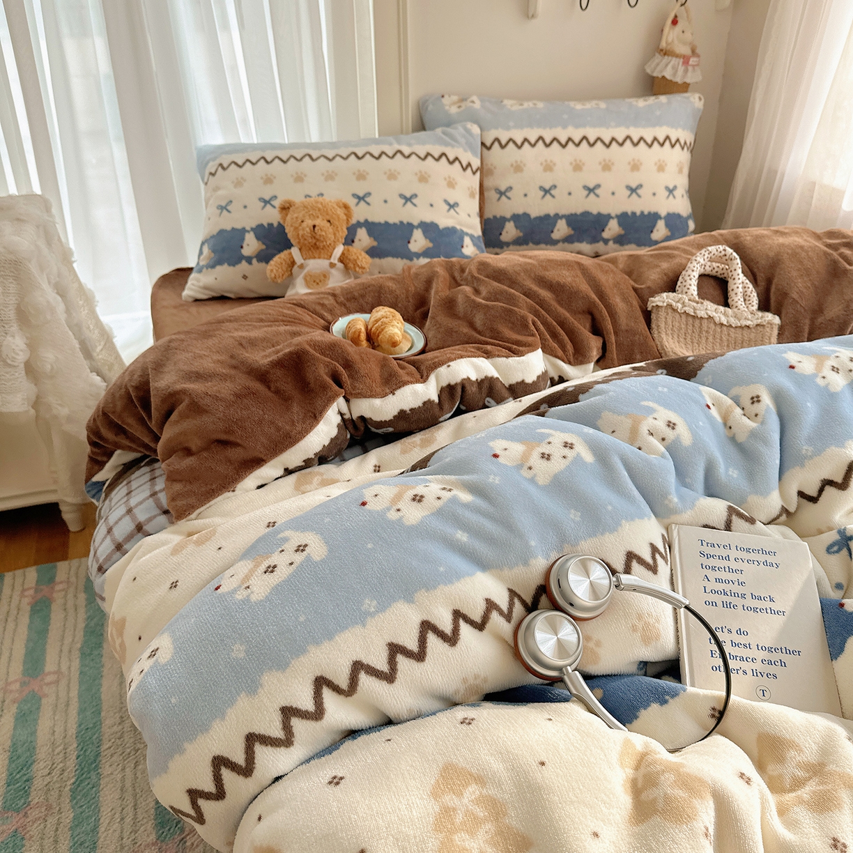 91家纺网 家纺一手货源 找家纺 桃子家居 2025新款A类ins圣诞新年费尔岛秋冬限定款加厚牛奶绒系列四件套 绒-费尔岛小狗