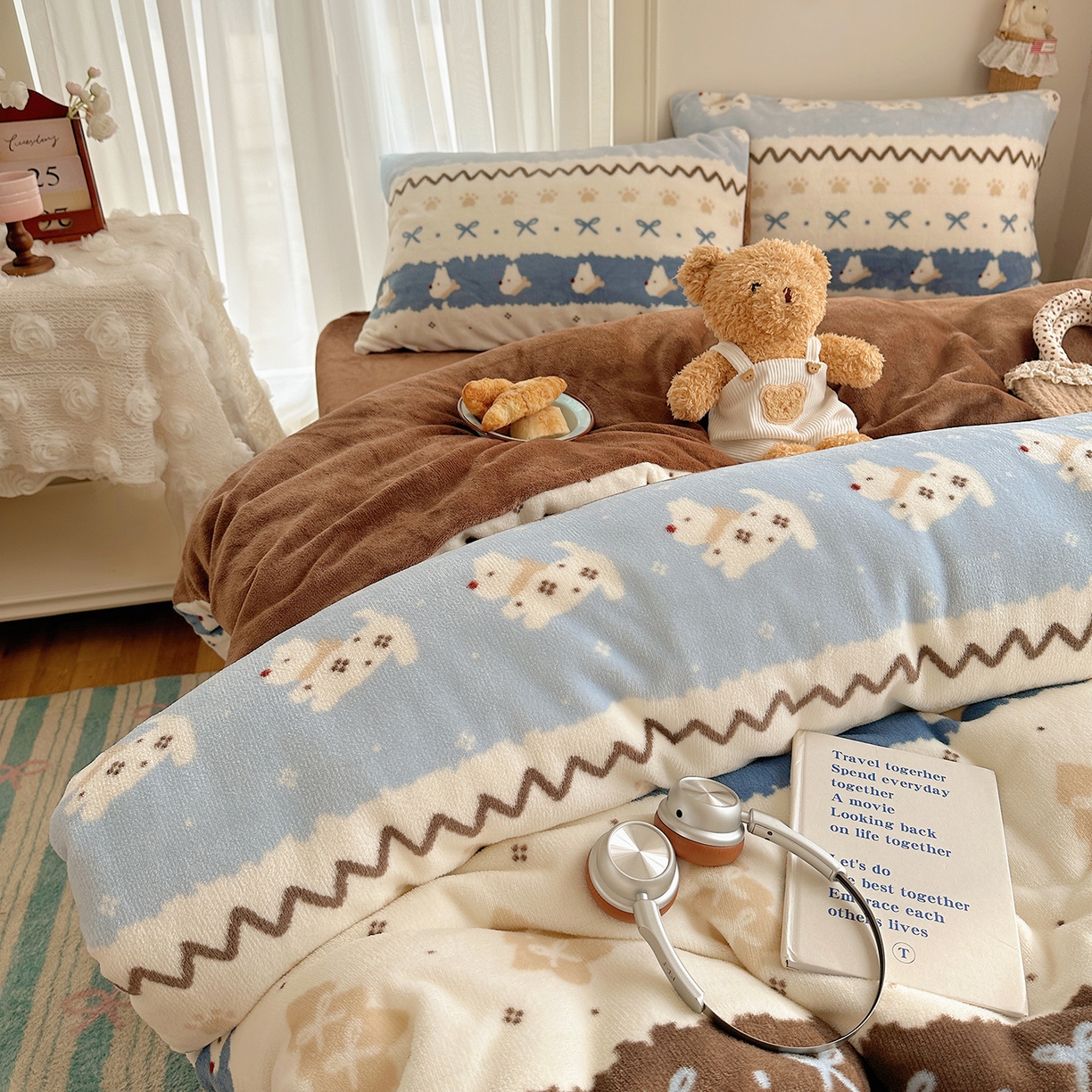 91家纺网 家纺一手货源 找家纺 桃子家居 2025新款A类ins圣诞新年费尔岛秋冬限定款加厚牛奶绒系列四件套 绒-费尔岛小狗