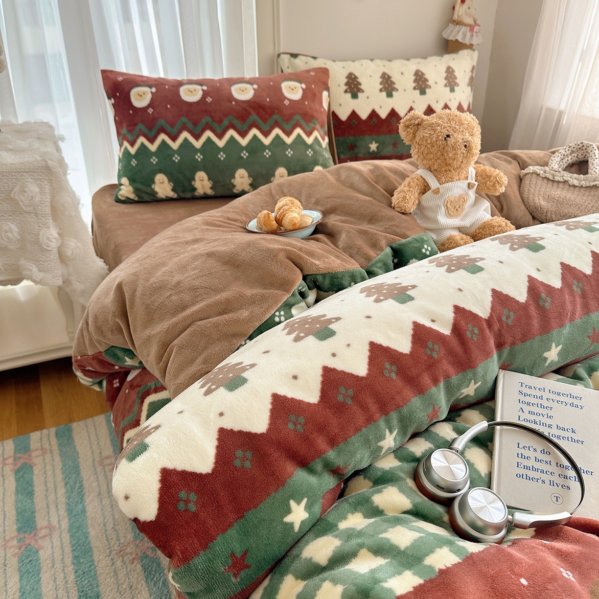 91家纺网 家纺一手货源 找家纺 桃子家居 2025新款A类ins圣诞新年费尔岛秋冬限定款加厚牛奶绒系列四件套 绒-圣诞派对红