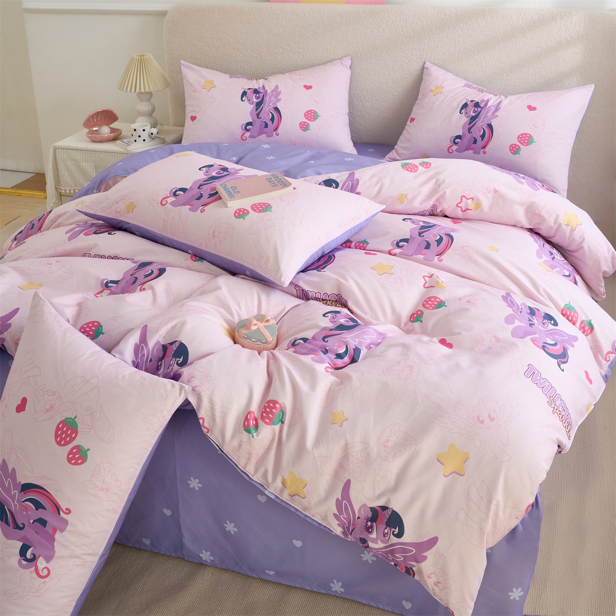 91家纺网 家纺一手货源 找家纺 （总）百利卡通（原迪士尼家纺） 2025新款小马宝莉全棉纯棉数码印花圆网四件套