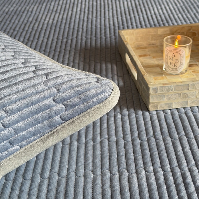 91家纺网 家纺一手货源 找家纺 鑫喜莱家纺 2025新款宝宝绒纯色床盖单件床褥垫软床垫床盖三件套 高级灰