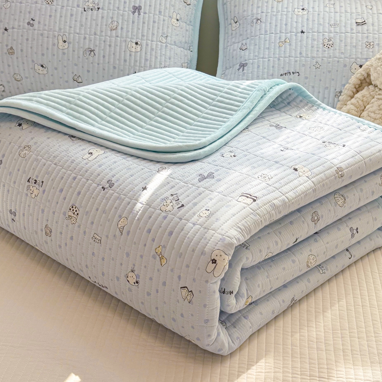 91家纺网 家纺一手货源 找家纺 （总）简宜家居（朝初家纺） 2025新款A面100%全棉B面宝宝绒棉绒包边床盖正反两用