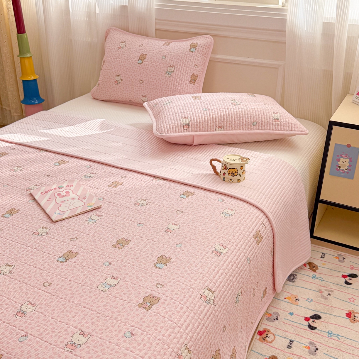 91家纺网 家纺一手货源 找家纺 简宜家居（朝初家纺） 2025新款A面100%全棉B面宝宝绒棉绒包边床盖正反两用 豹纹-粉