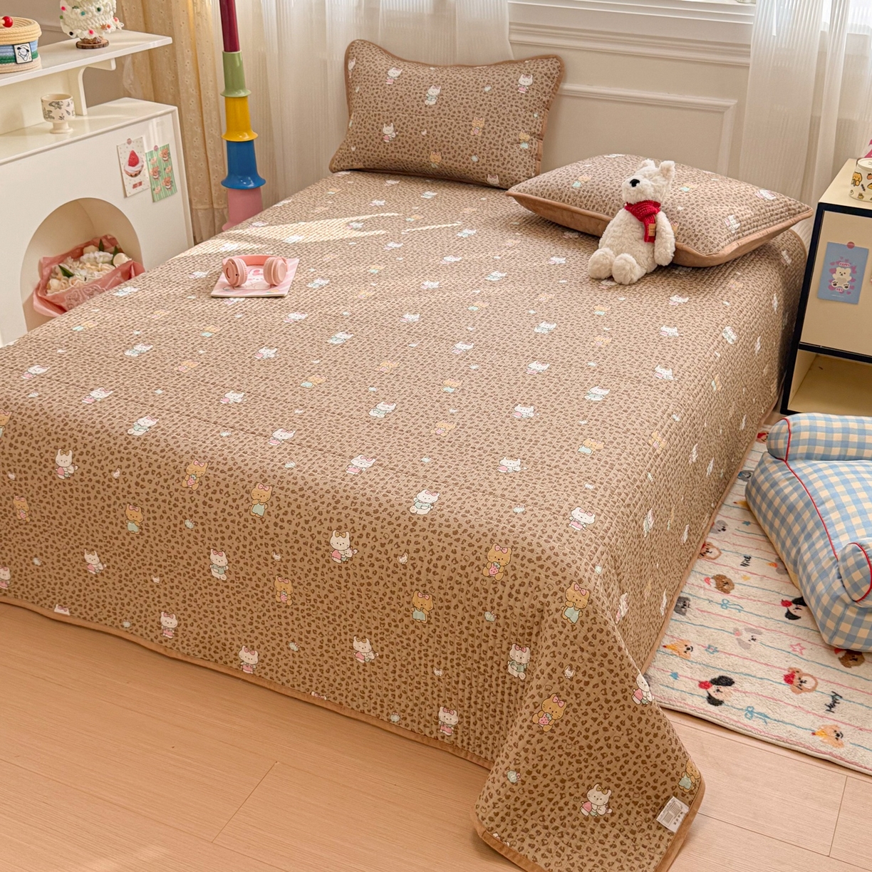 91家纺网 家纺一手货源 找家纺 简宜家居（朝初家纺） 2025新款A面100%全棉B面宝宝绒棉绒包边床盖正反两用 豹纹-咖