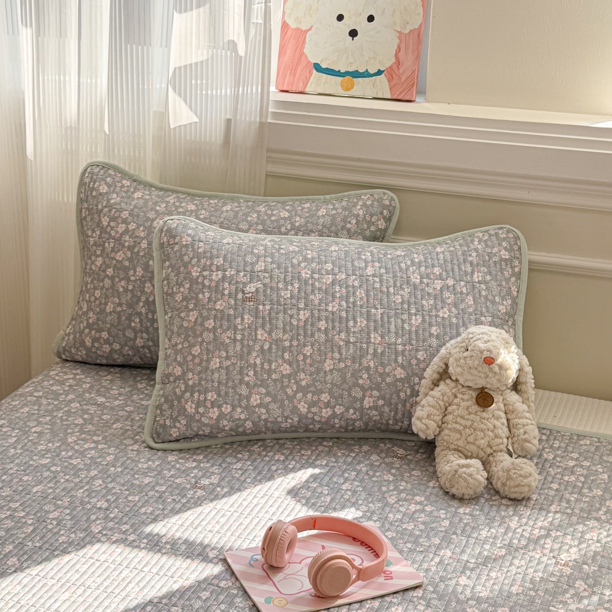 91家纺网 家纺一手货源 找家纺 简宜家居（朝初家纺） 2025新款A面100%全棉B面宝宝绒棉绒包边床盖正反两用 暮花浅影