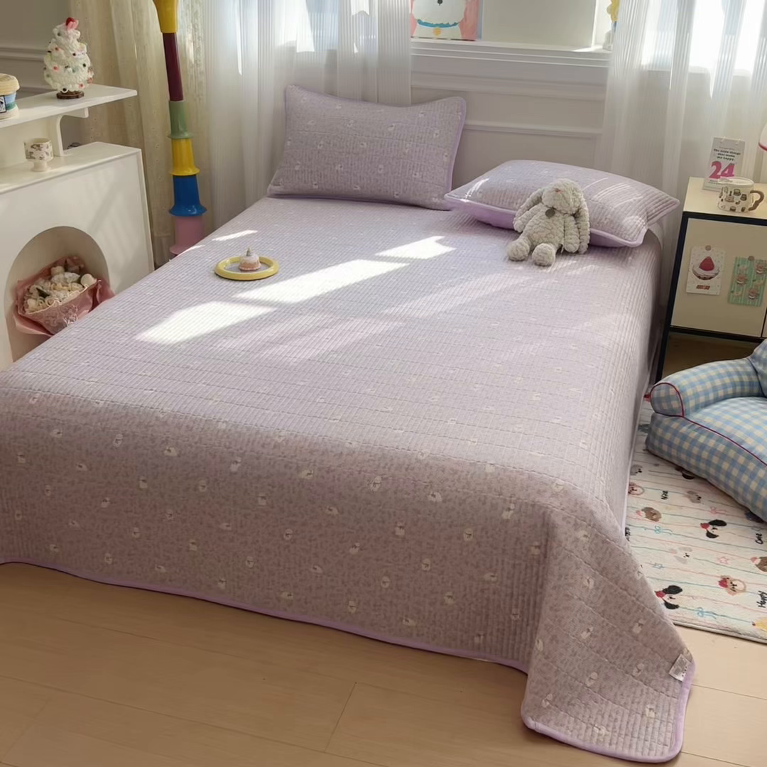 91家纺网 家纺一手货源 找家纺 简宜家居（朝初家纺） 2025新款A面100%全棉B面宝宝绒棉绒包边床盖正反两用 紫绒花兔