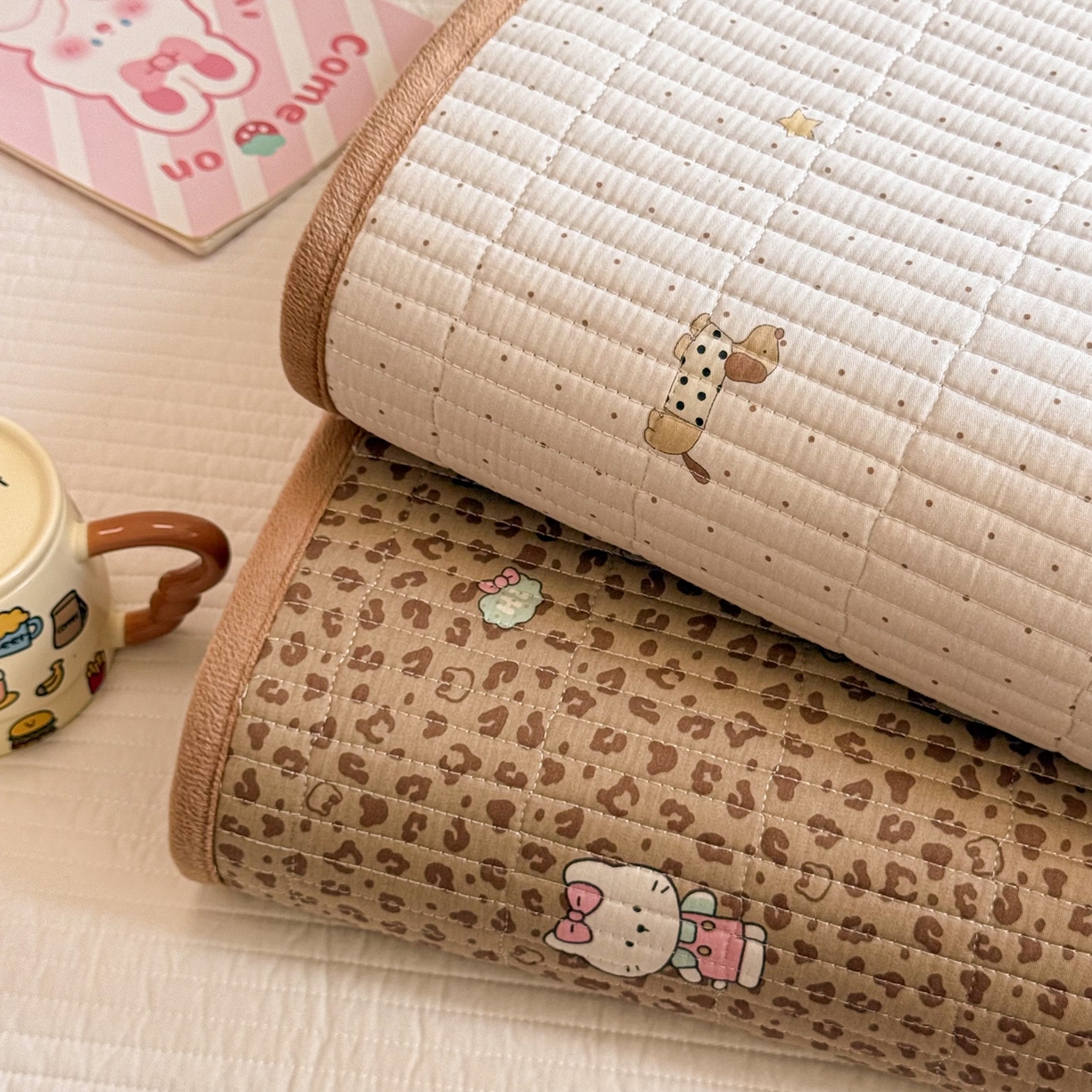 91家纺网 家纺一手货源 找家纺 简宜家居（朝初家纺） 2025新款A面100%全棉B面宝宝绒棉绒包边床盖正反两用 组合图仅供展示不可下单