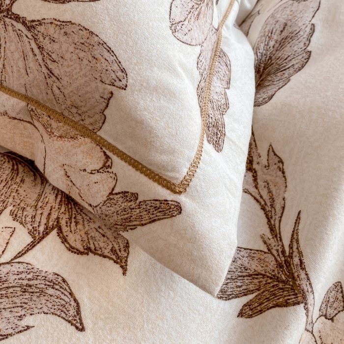 91家纺网 家纺一手货源 找家纺 大吉 2024新款全棉磨毛单枕套 烟雨江南-咖