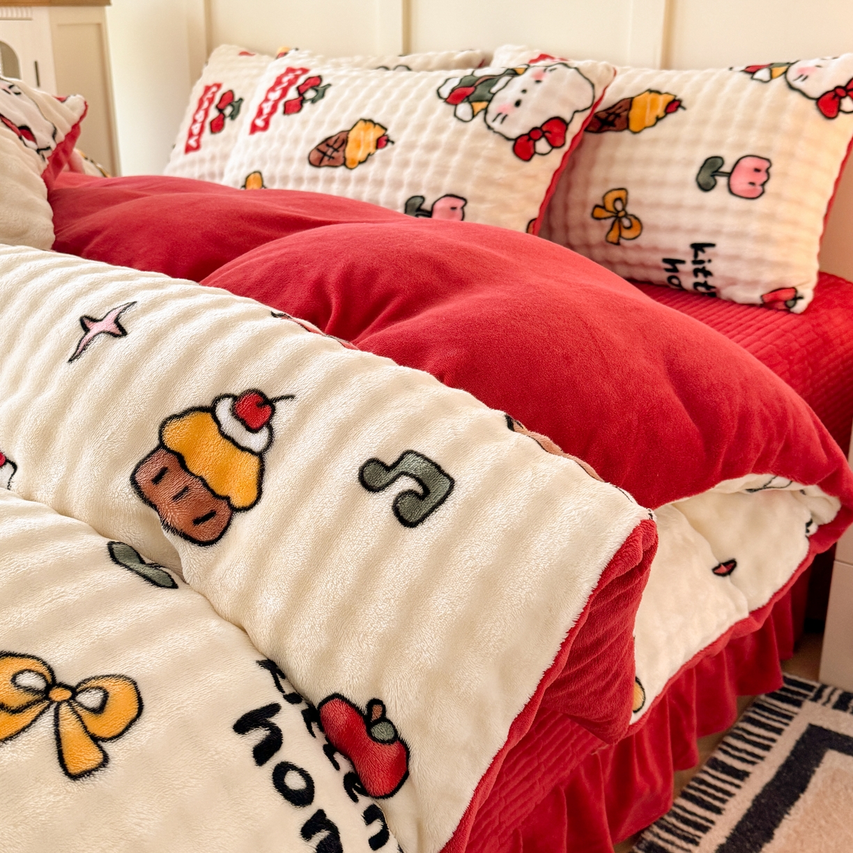 91家纺网 家纺一手货源 找家纺 （总）梦纤绒 2025新款牛奶绒泡泡床盖款四件套