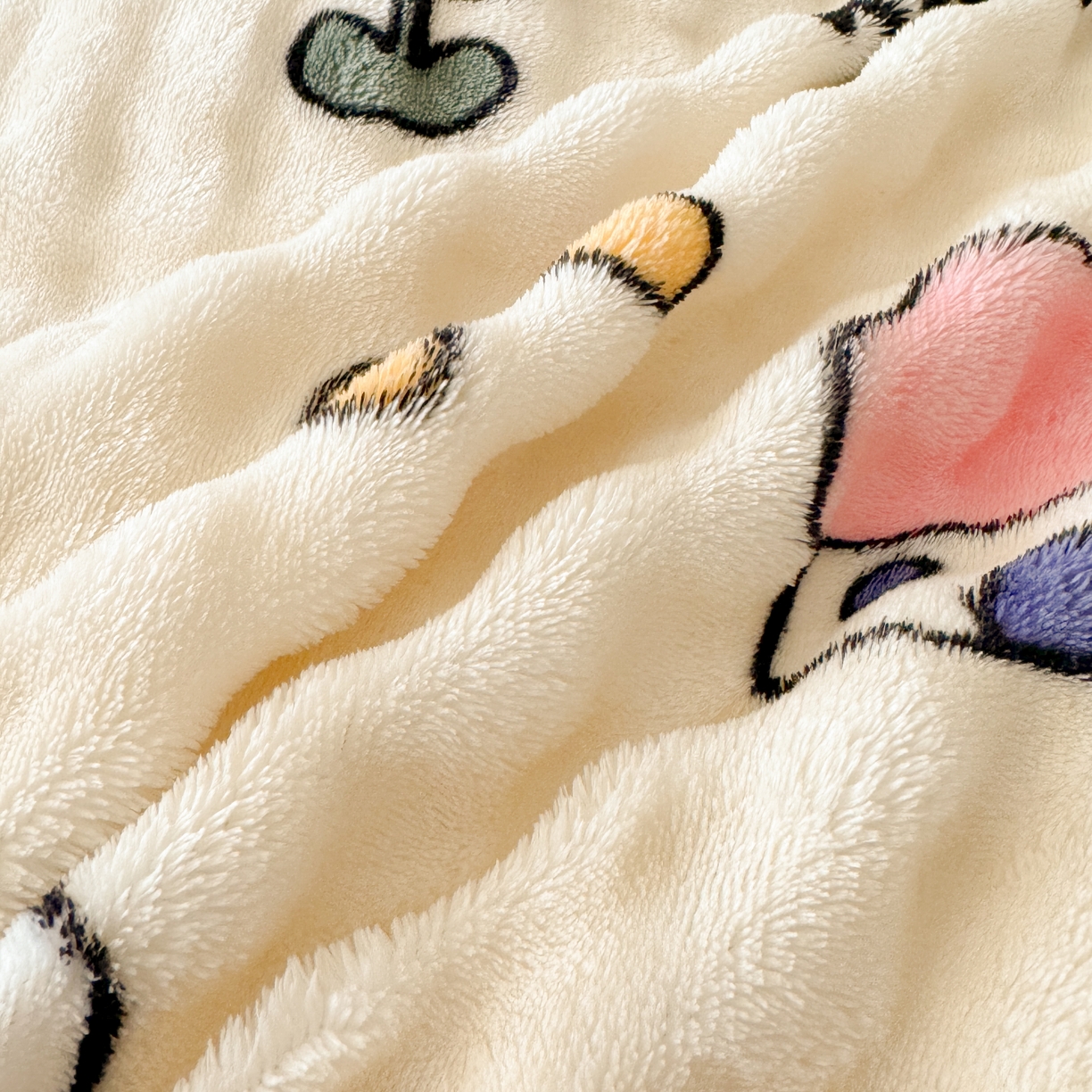 91家纺网 家纺一手货源 找家纺 （总）梦纤绒 2025新款牛奶绒泡泡床盖款四件套