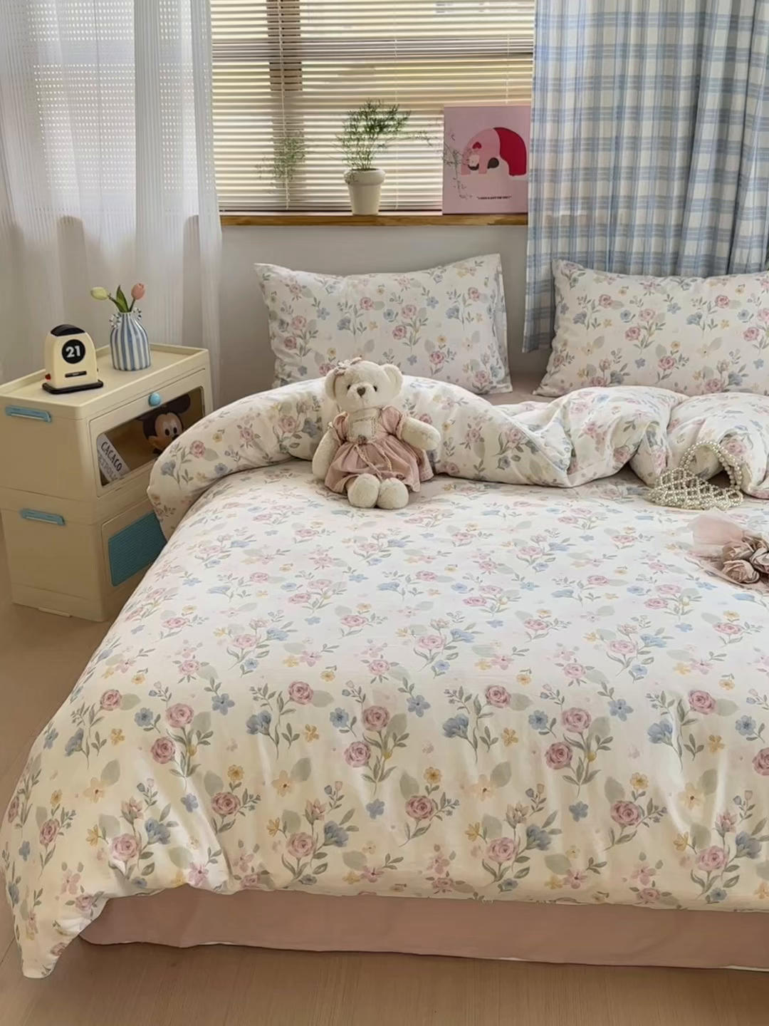 91家纺网 家纺一手货源 找家纺 曼之夏 2025新款全棉纯棉双层印花四件套 花开半夏