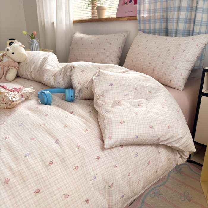 91家纺网 家纺一手货源 找家纺 曼之夏 2025新款全棉纯棉双层印花四件套 玫瑰物语