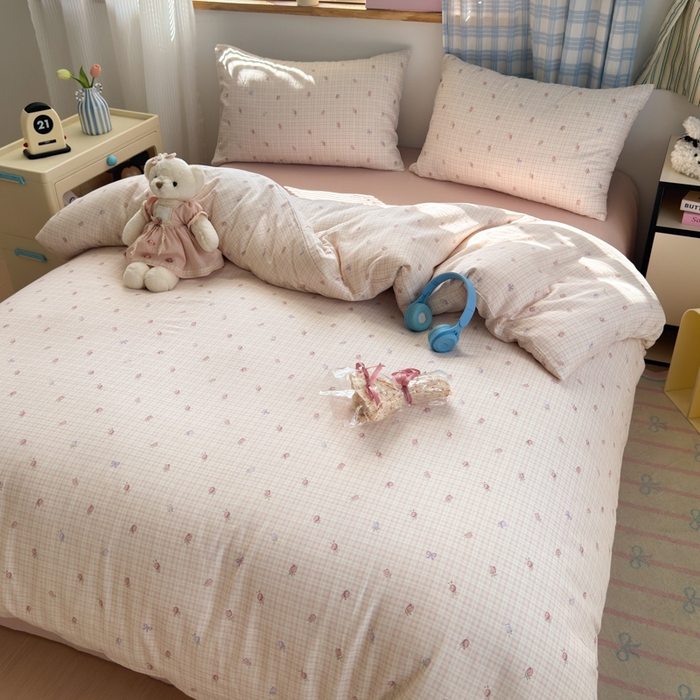 91家纺网 家纺一手货源 找家纺 曼之夏 2025新款全棉纯棉双层印花四件套 玫瑰物语