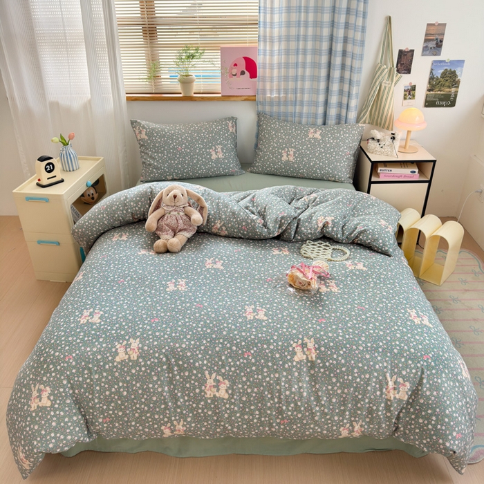 91家纺网 家纺一手货源 找家纺 曼之夏 2025新款全棉纯棉双层印花四件套 萌萌兔