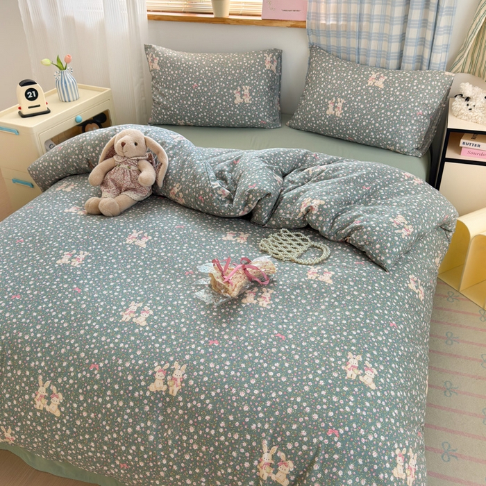 91家纺网 家纺一手货源 找家纺 曼之夏 2025新款全棉纯棉双层印花四件套 萌萌兔