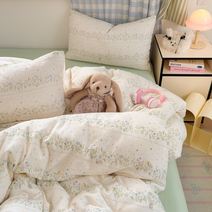 91家纺网 家纺一手货源 找家纺 曼之夏 2025新款全棉纯棉双层印花四件套 陌上花开