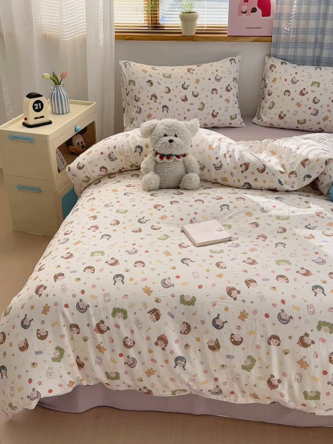 91家纺网 家纺一手货源 找家纺 曼之夏 2025新款全棉纯棉双层印花四件套 软萌女孩