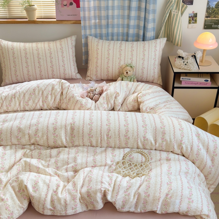 91家纺网 家纺一手货源 找家纺 曼之夏 2025新款全棉纯棉双层印花四件套 亭亭玉立