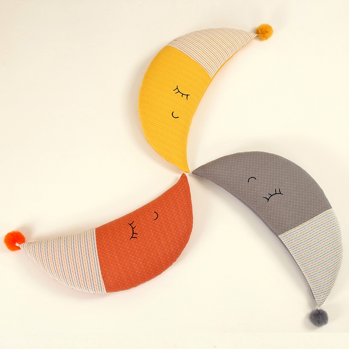 91家纺网 家纺一手货源 找家纺 （总）明星枕业 2024新款全棉双层纱荞麦枕月亮枕抱枕腰托枕单人午睡枕头可拆洗月牙小枕芯