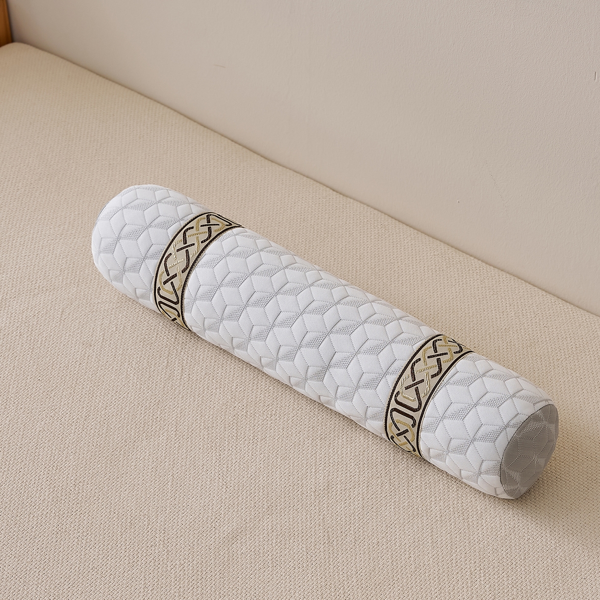 91家纺网 家纺一手货源 找家纺 乐可 2025新款科技护颈圆柱枕枕头枕芯 科技护颈圆柱枕-科技白