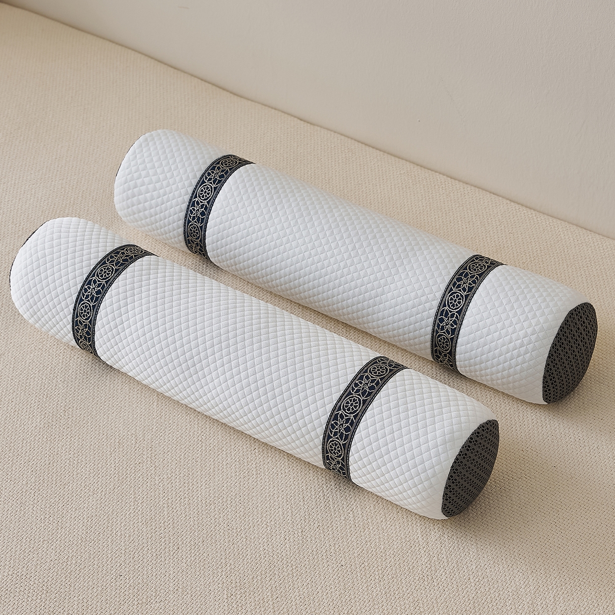 91家纺网 家纺一手货源 找家纺 （总）乐可 2025新款科技护颈圆柱枕枕头枕芯