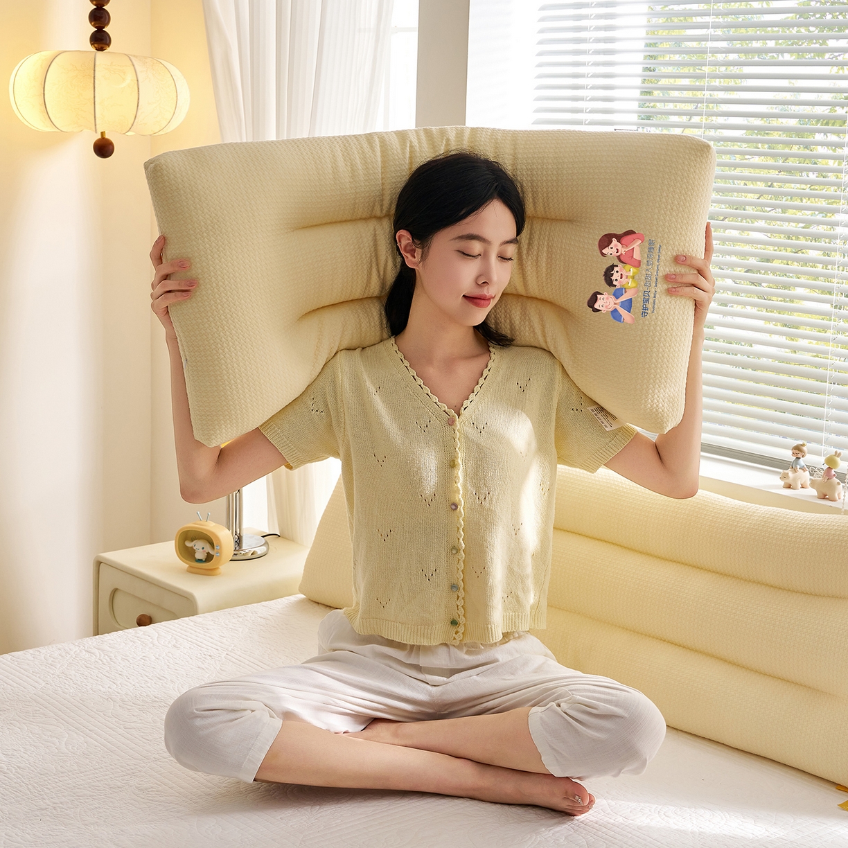 91家纺网 家纺一手货源 找家纺 （总）乐可 2025新款千鸟格双人长枕枕头枕芯