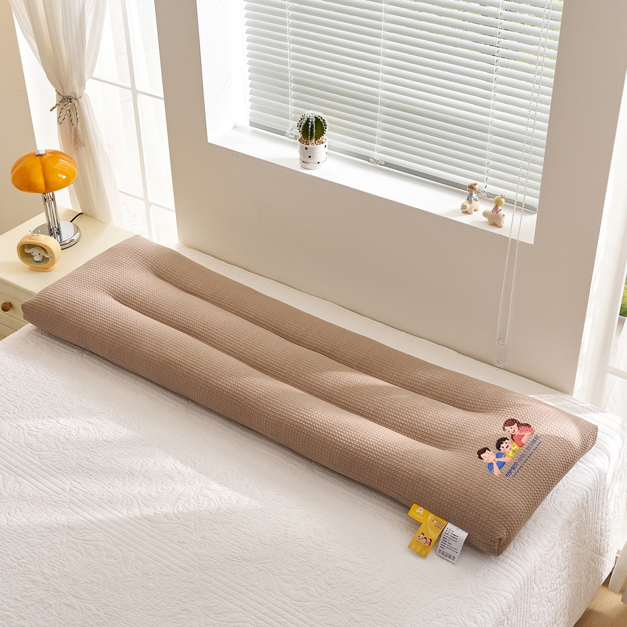 91家纺网 家纺一手货源 找家纺 乐可 2025新款千鸟格双人长枕枕头枕芯 千鸟格双人长枕-咖