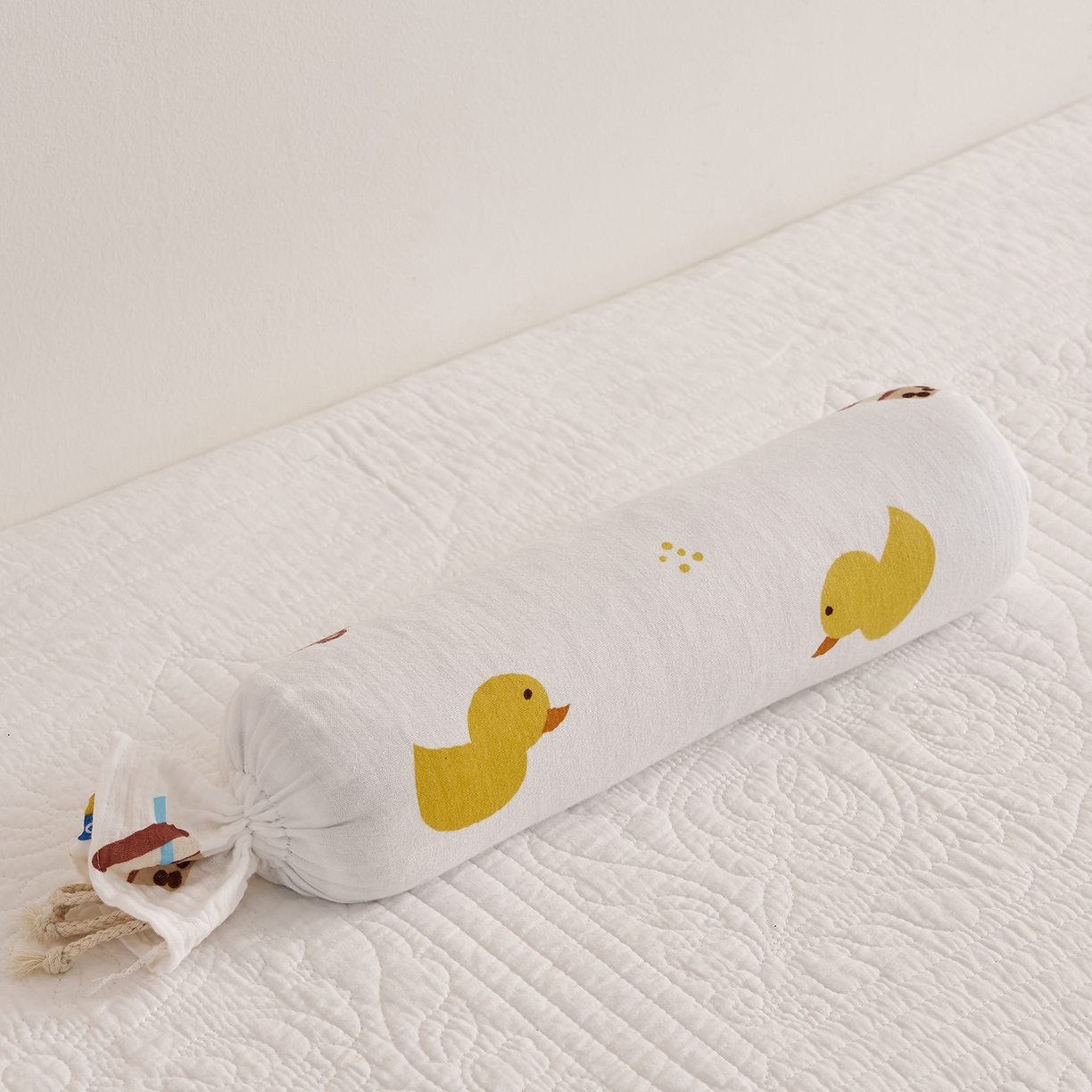 乐可 2025新款全棉纱布哄睡糖果枕枕头枕芯 纱布哄睡糖果枕-小熊黄鸭