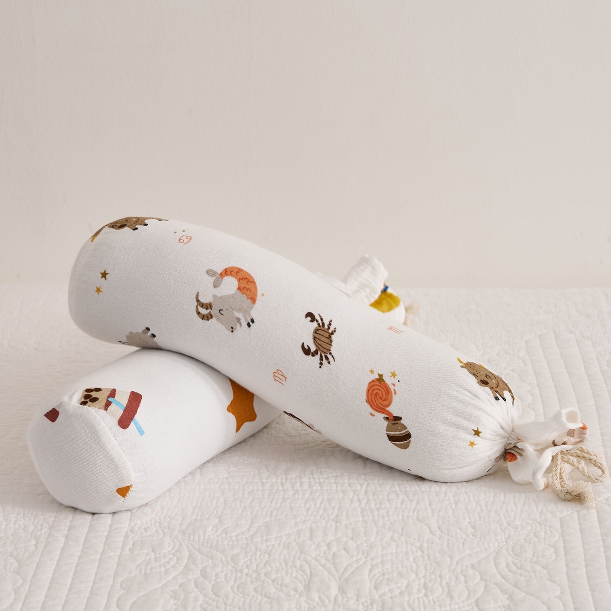 91家纺网 家纺一手货源 找家纺 （总）乐可 2025新款全棉纱布哄睡糖果枕枕头枕芯