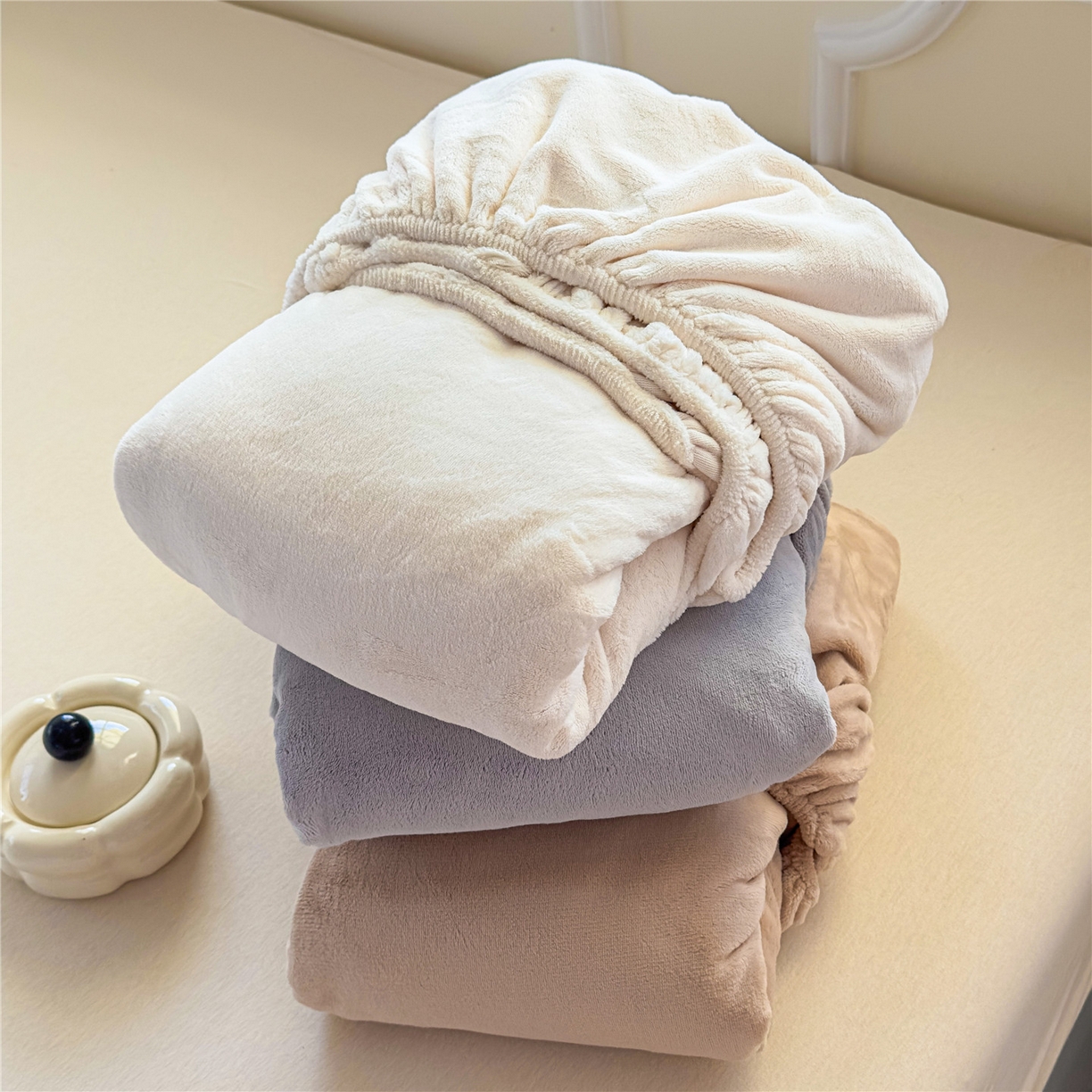 91家纺网 家纺一手货源 找家纺 （总）沐纯家居 2025新款250g全消光牛奶绒单床笠