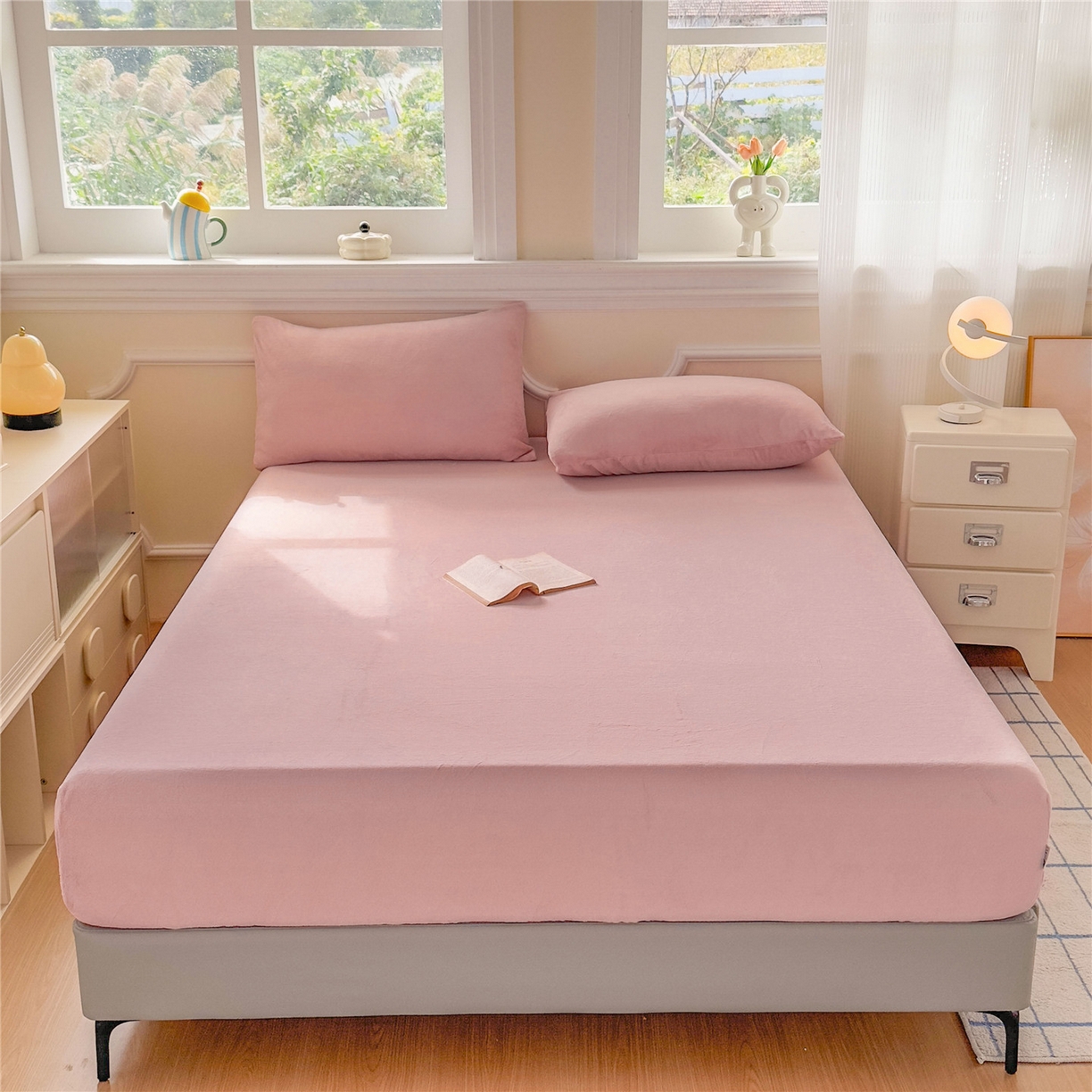 91家纺网 家纺一手货源 找家纺 沐纯家居 2025新款250g全消光牛奶绒单床笠 豆沙粉