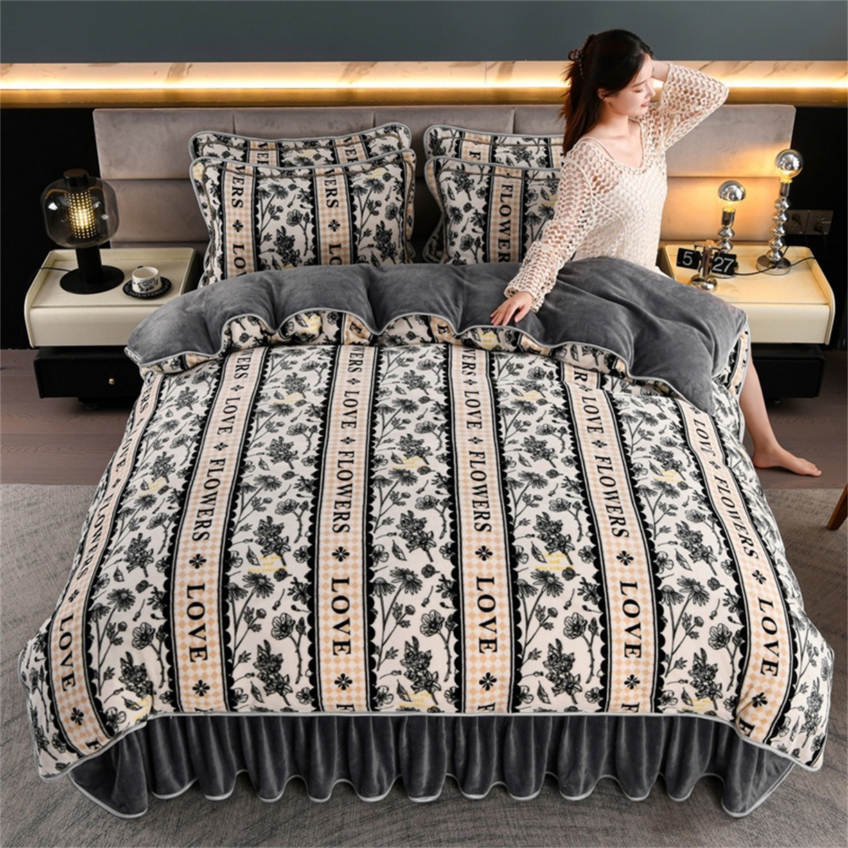 91家纺网 家纺一手货源 找家纺 （总）  玖琳家纺  2025新款220g保暖舒适牛奶绒床裙四件套