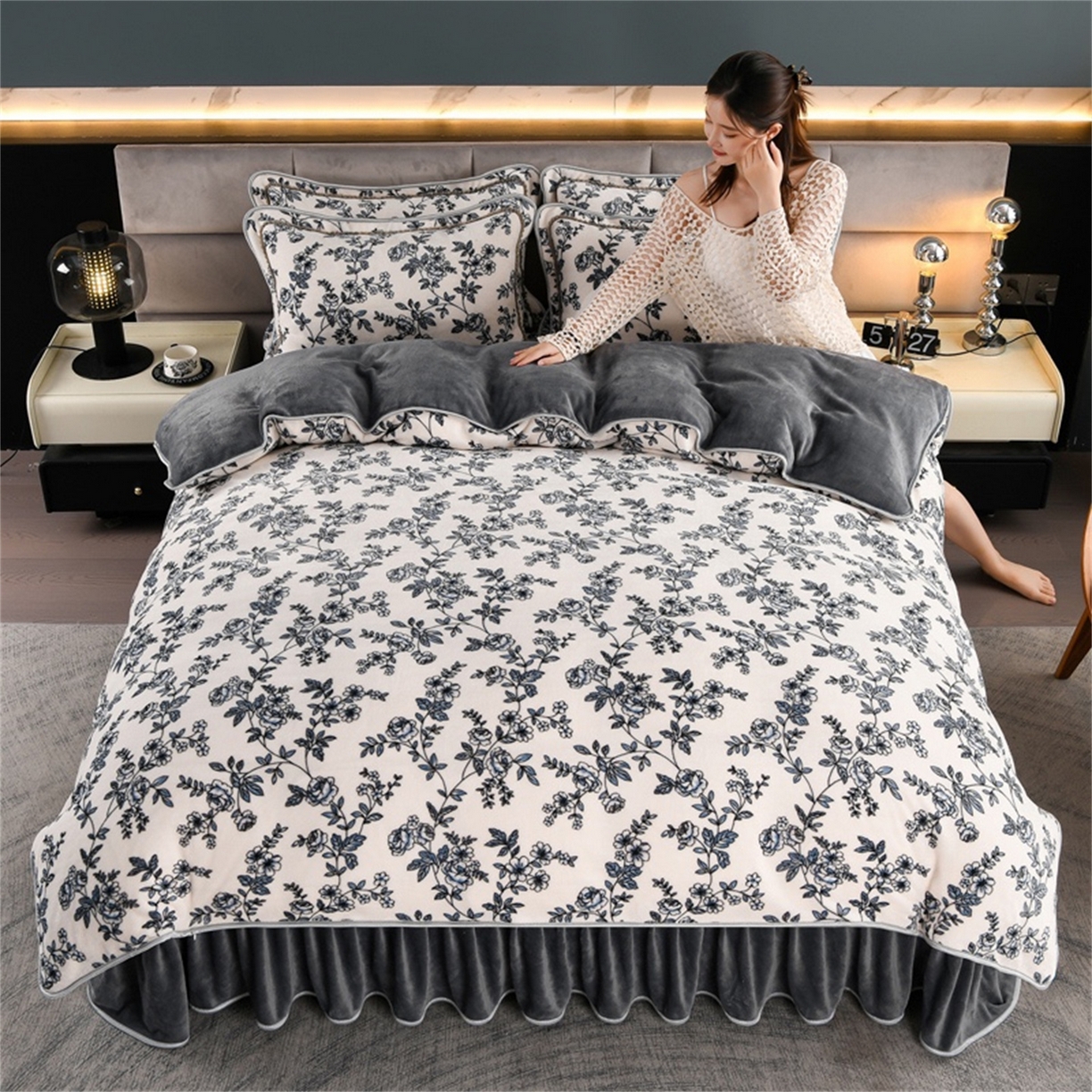 91家纺网 家纺一手货源 找家纺 （总）  玖琳家纺  2025新款220g保暖舒适牛奶绒床裙四件套