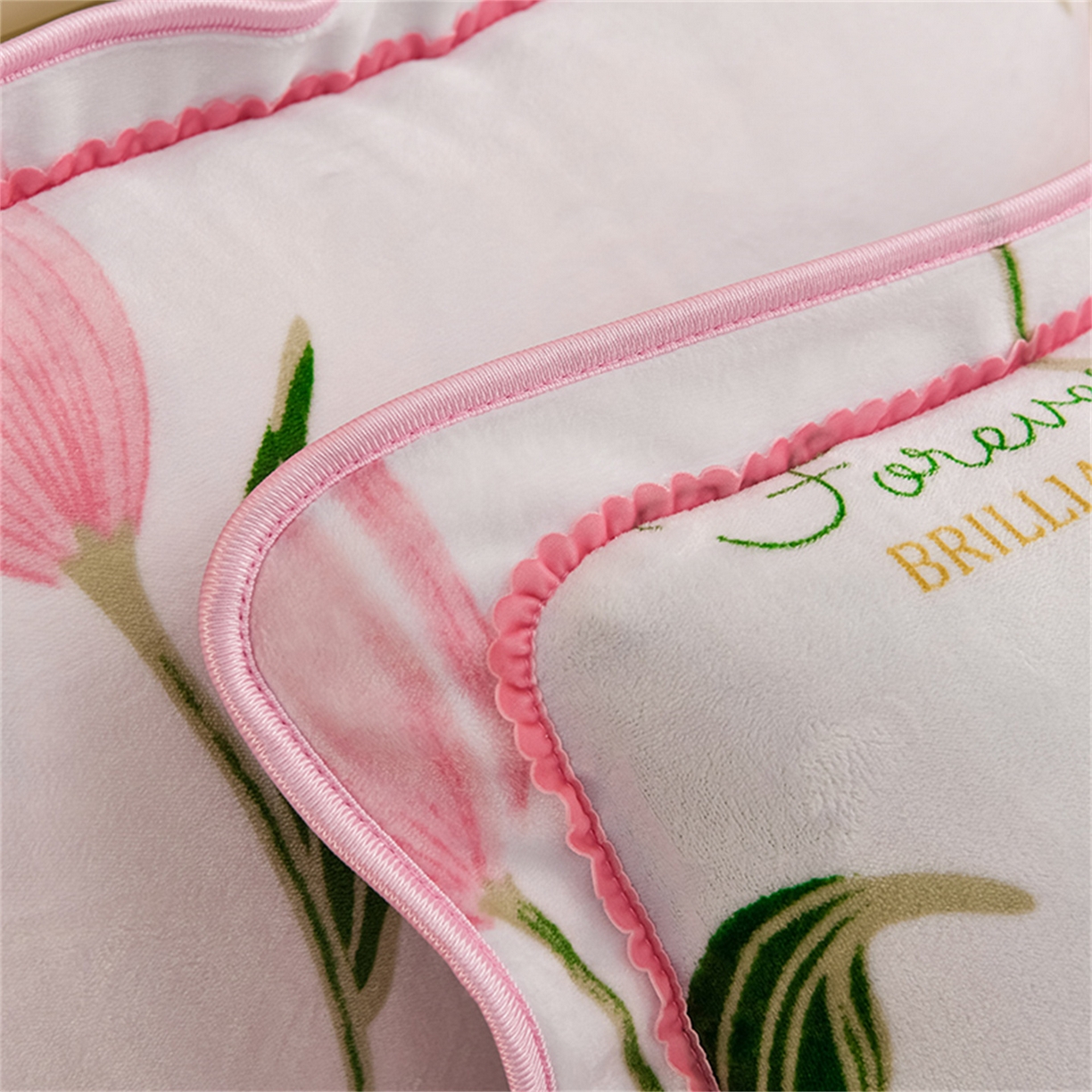 91家纺网 家纺一手货源 找家纺 （总）  玖琳家纺  2025新款220g保暖舒适牛奶绒床裙四件套