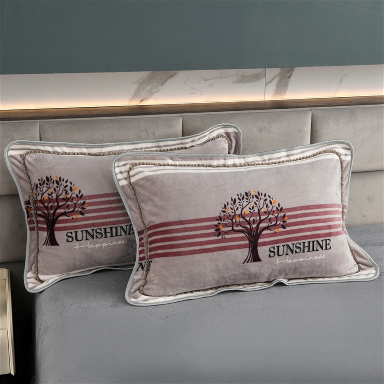 91家纺网 家纺一手货源 找家纺   玖琳家纺  2025新款220g保暖舒适牛奶绒床裙四件套 枫林晚