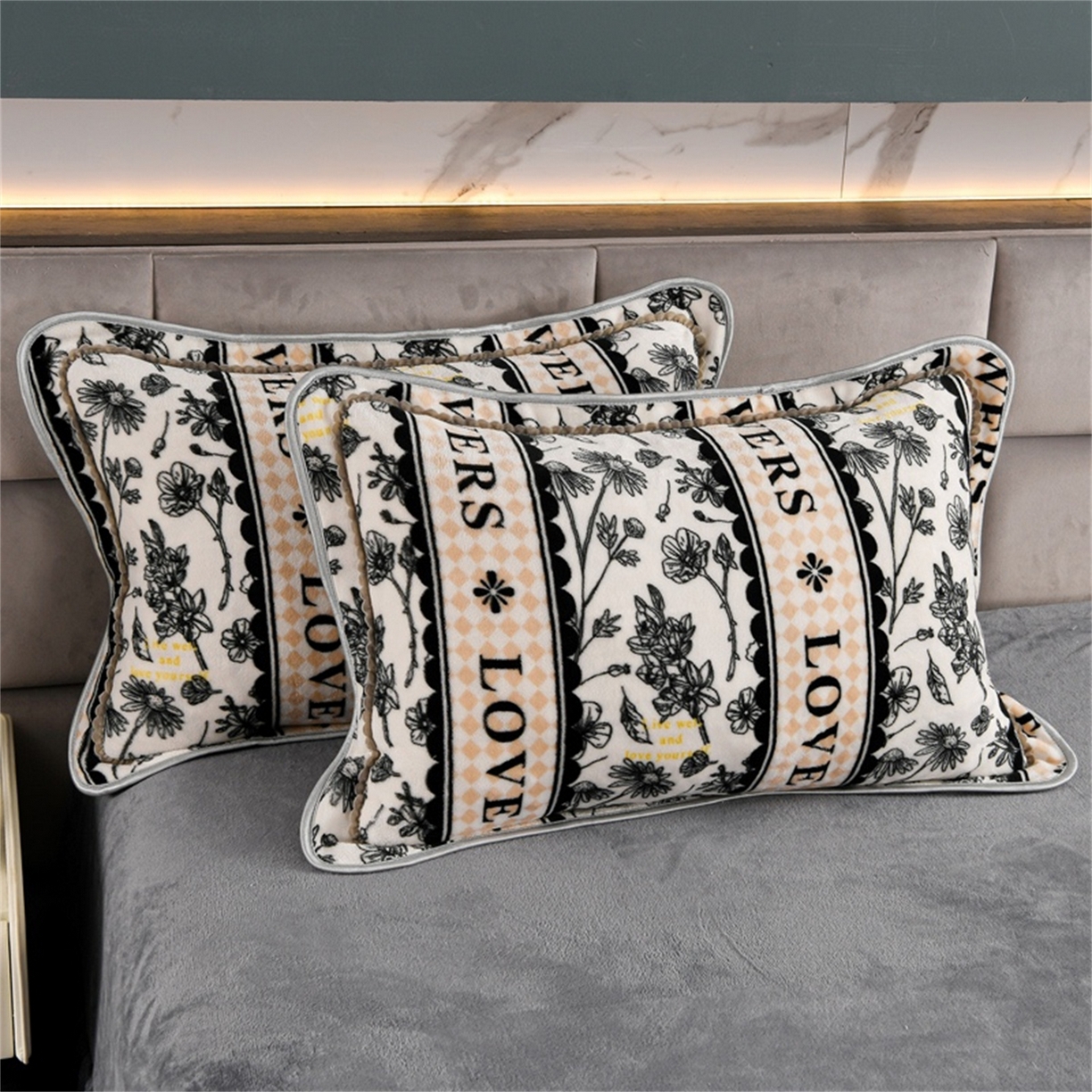 91家纺网 家纺一手货源 找家纺   玖琳家纺  2025新款220g保暖舒适牛奶绒床裙四件套 浮生若梦