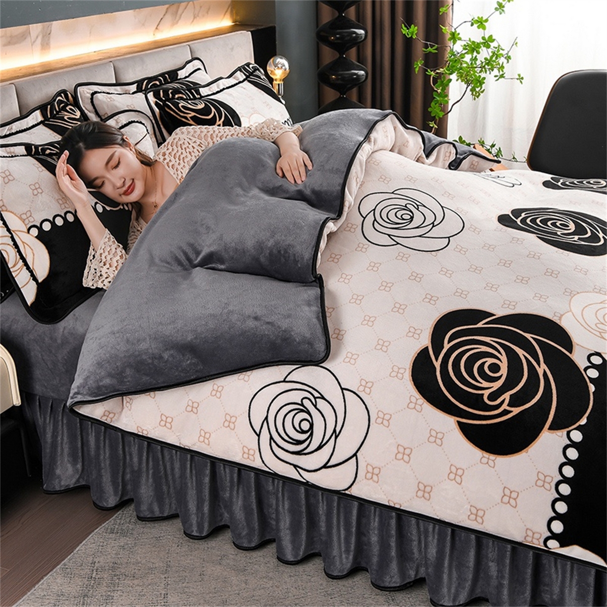 91家纺网 家纺一手货源 找家纺   玖琳家纺  2025新款220g保暖舒适牛奶绒床裙四件套 十里格桑