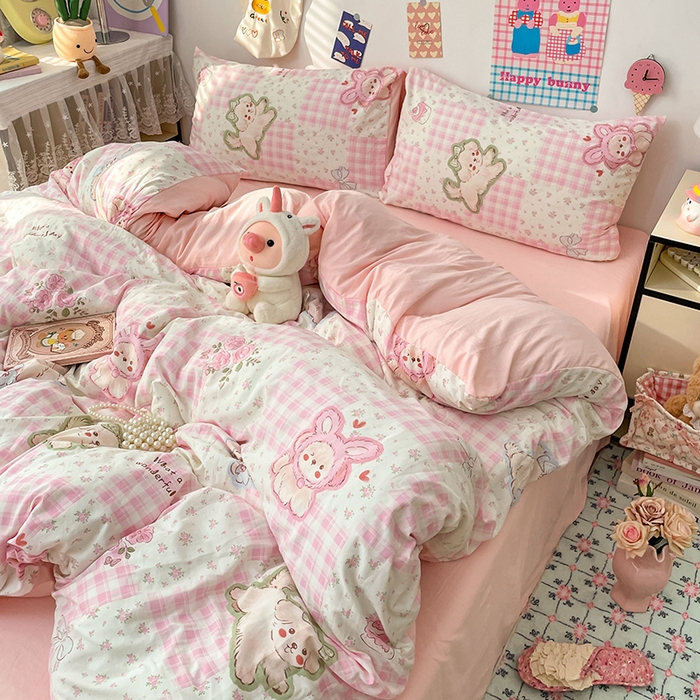 91家纺网 家纺一手货源 找家纺 梦卓家纺 2025新款超柔水洗棉印花双层纱卡通小清新四件套 奶萌小狗