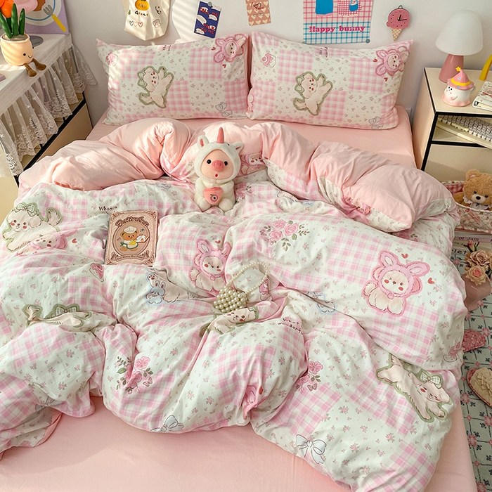 91家纺网 家纺一手货源 找家纺 梦卓家纺 2025新款超柔水洗棉印花双层纱卡通小清新四件套 奶萌小狗