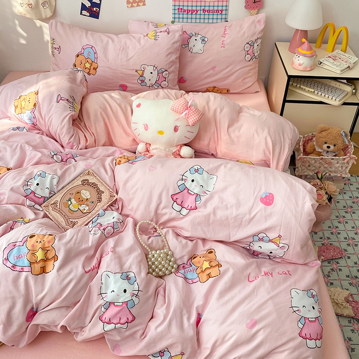 91家纺网 家纺一手货源 找家纺 梦卓家纺 2025新款超柔水洗棉印花双层纱卡通小清新四件套 草莓凯蒂