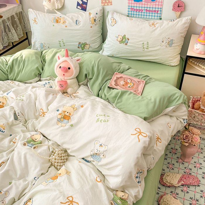 91家纺网 家纺一手货源 找家纺 梦卓家纺 2025新款超柔水洗棉印花双层纱卡通小清新四件套 黄油小奶熊