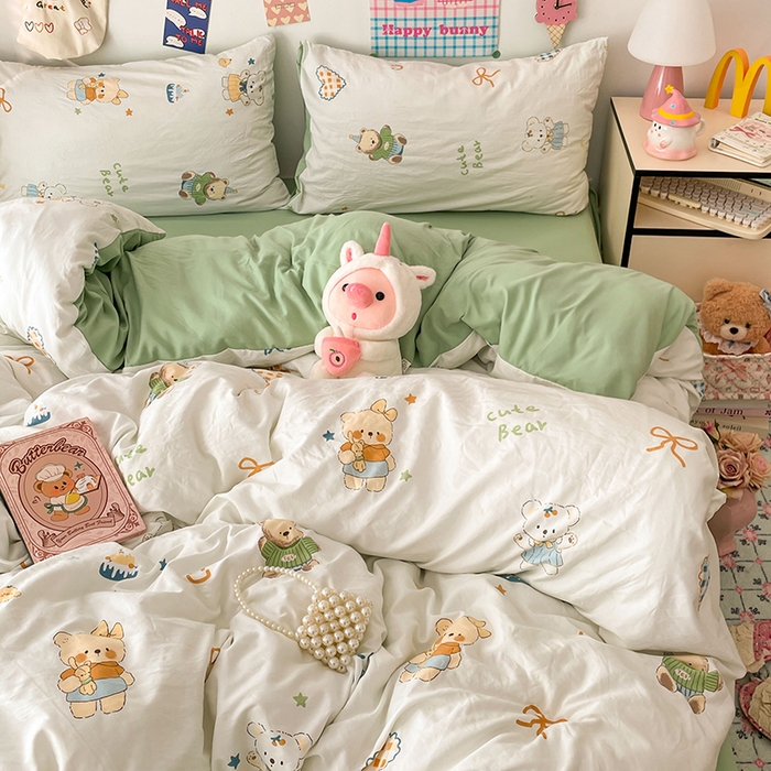 91家纺网 家纺一手货源 找家纺 梦卓家纺 2025新款超柔水洗棉印花双层纱卡通小清新四件套 黄油小奶熊