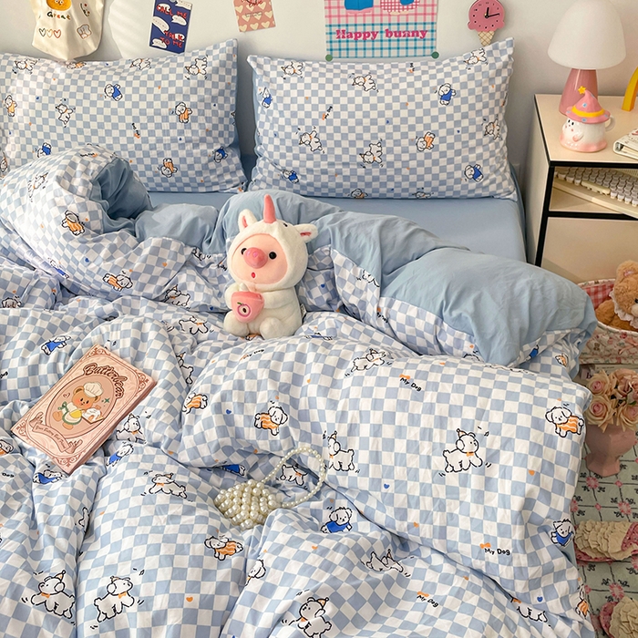 91家纺网 家纺一手货源 找家纺 梦卓家纺 2025新款超柔水洗棉印花双层纱卡通小清新四件套 蓝格汪