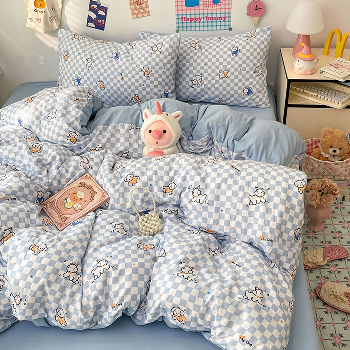 91家纺网 家纺一手货源 找家纺 梦卓家纺 2025新款超柔水洗棉印花双层纱卡通小清新四件套 蓝格汪