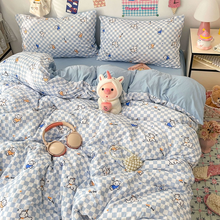 91家纺网 家纺一手货源 找家纺 梦卓家纺 2025新款超柔水洗棉印花双层纱卡通小清新四件套 蓝格汪