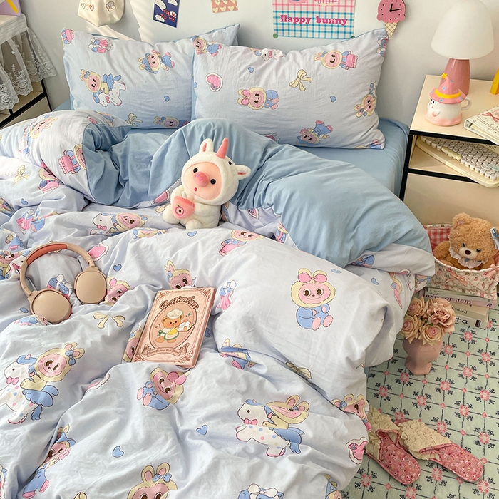 91家纺网 家纺一手货源 找家纺 梦卓家纺 2025新款超柔水洗棉印花双层纱卡通小清新四件套 木马小布