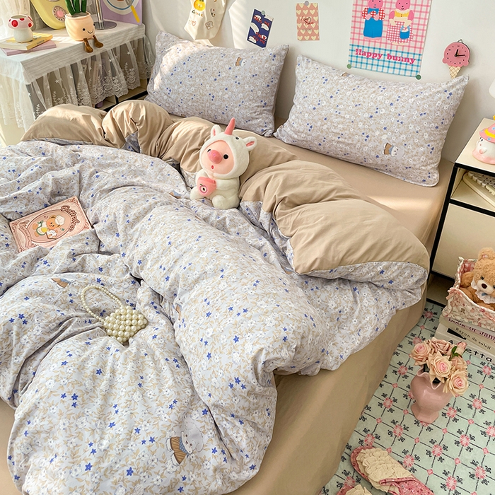 91家纺网 家纺一手货源 找家纺 梦卓家纺 2025新款超柔水洗棉印花双层纱卡通小清新四件套 碎花兔兔