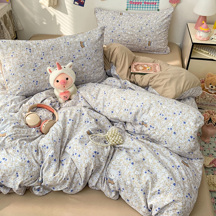 91家纺网 家纺一手货源 找家纺 梦卓家纺 2025新款超柔水洗棉印花双层纱卡通小清新四件套 碎花兔兔