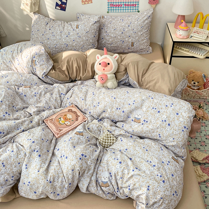 91家纺网 家纺一手货源 找家纺 梦卓家纺 2025新款超柔水洗棉印花双层纱卡通小清新四件套 碎花兔兔